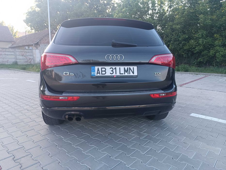 Audi  Q5 quatro S line