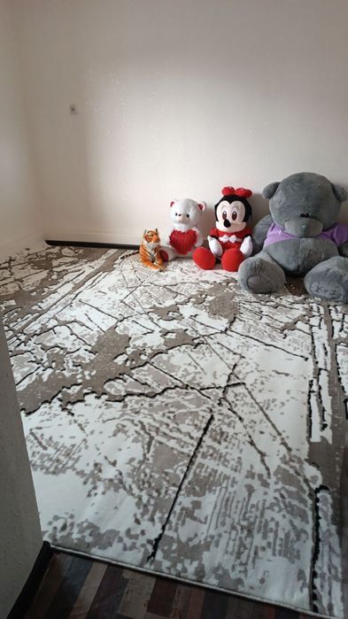 Продам ковры и дорожку