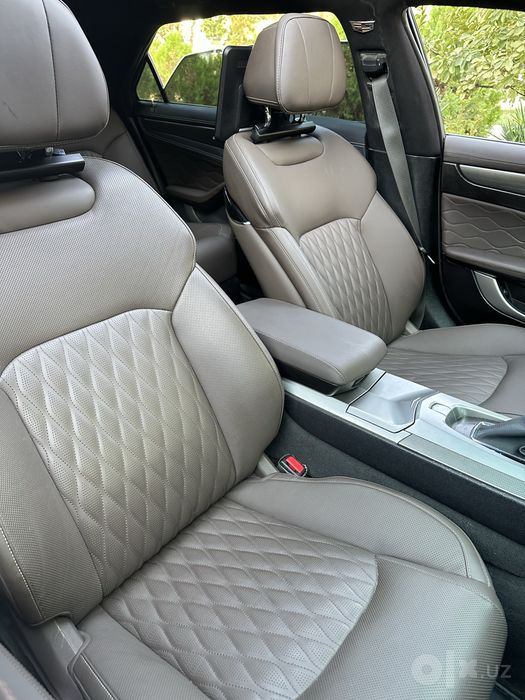Cadillac CTS 4 2008 Long
