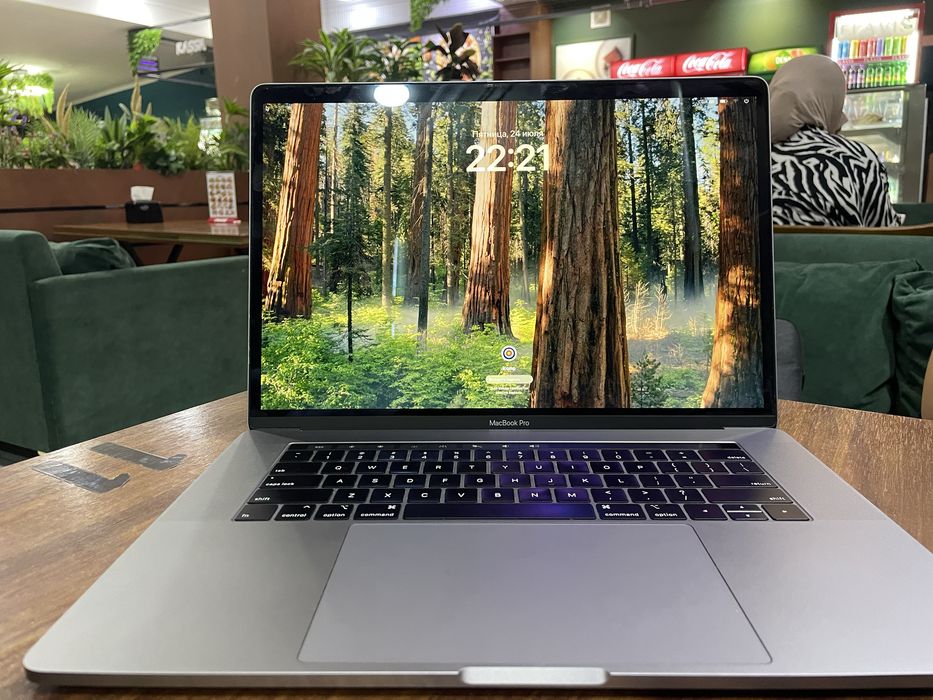 Macbookpro 16-512gb