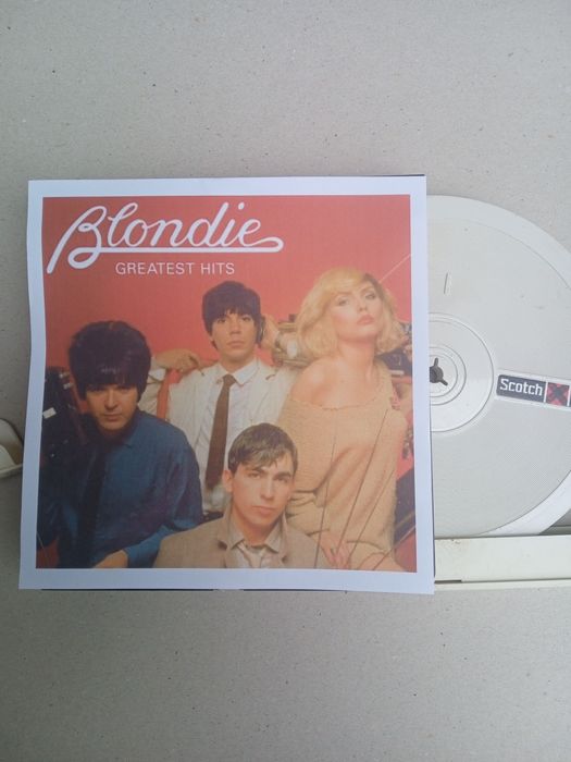 Vând benzi magnetofon BASF înregistrate impecabil pe viteza 19cm benzi