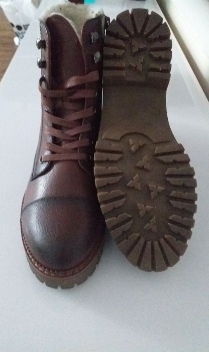 Vand ghete de dama noi Landrover