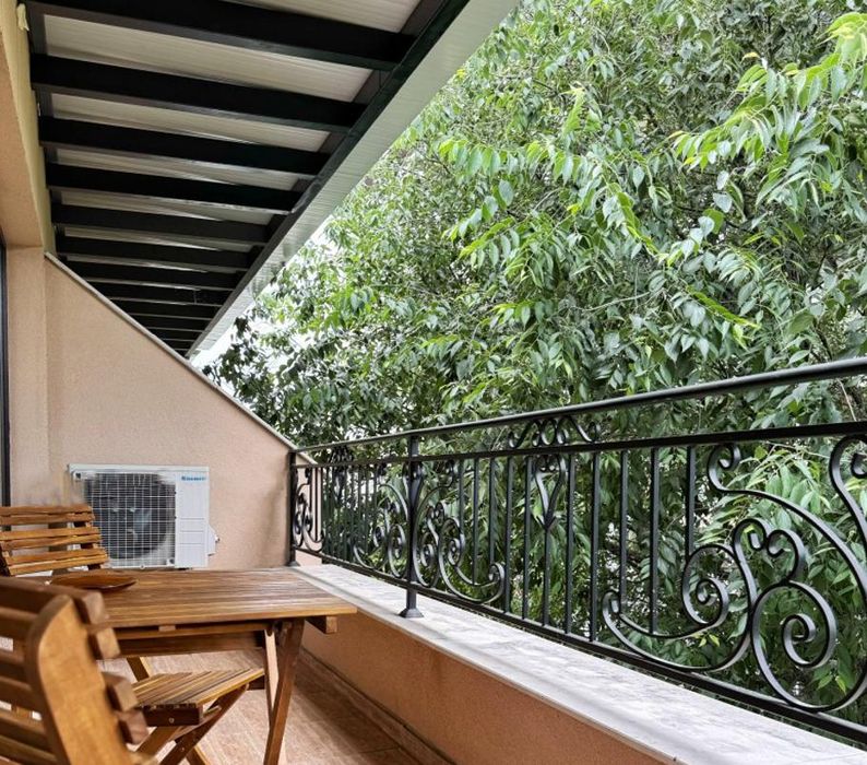 Дава се под наем Двустаен апартамент в Пловдив, Център - 60 кв.м за 750 € - Снимка #3