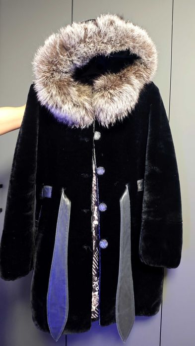 Продам шубу молодежную