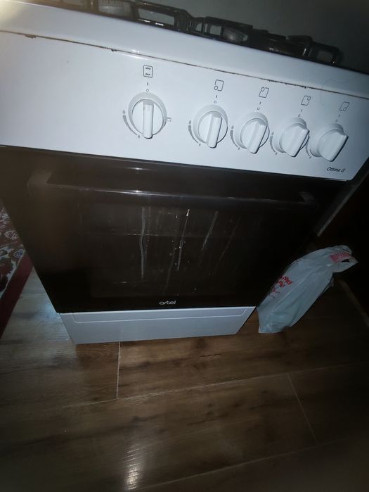 Gaz Plita Artel Plita