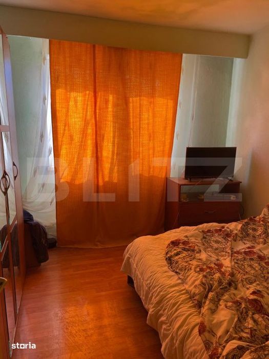 Apartament spatios cu 4 camere, 80 mp, etaj 2, Turda