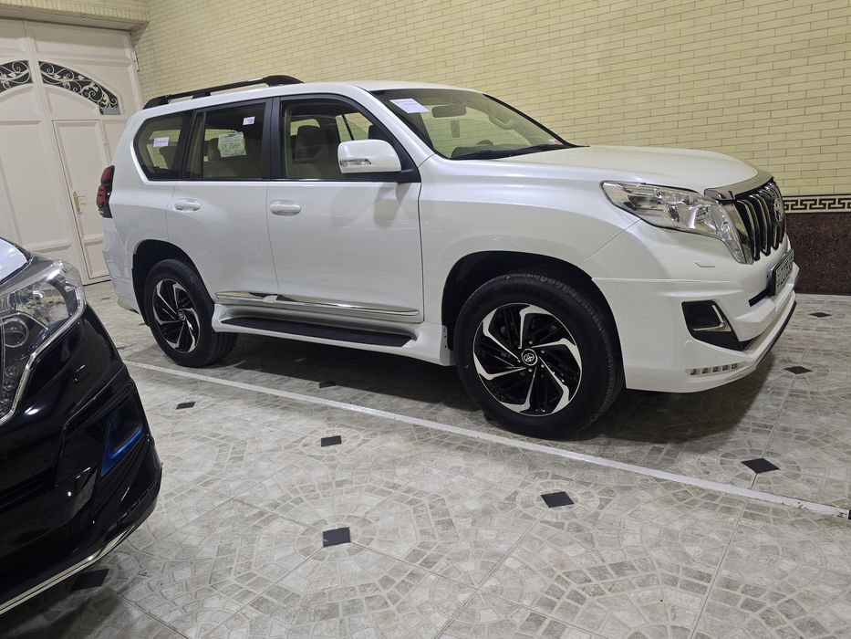 Prado 150 год 2013