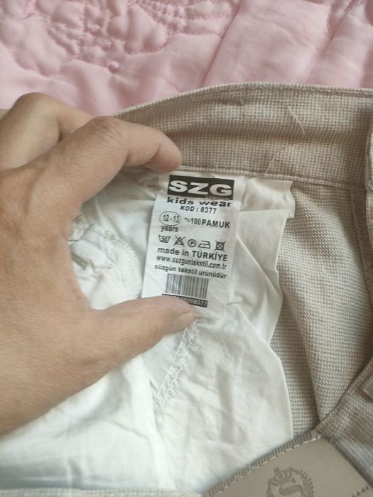 Продам брюки на мальчика