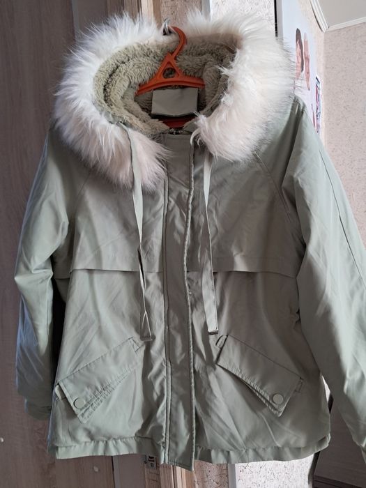 Продам  куртку  .