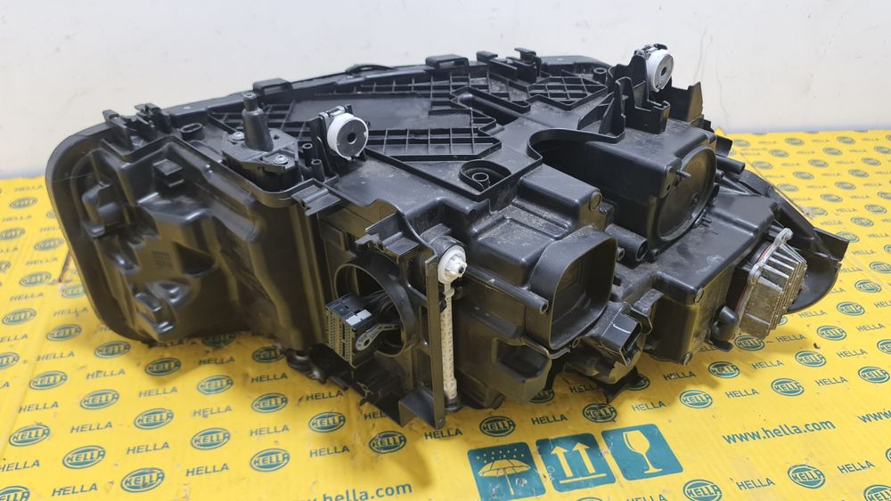 Far stanga full led adaptiv shaddow BMW 5 g30 g31 m5 f90 lci facelift