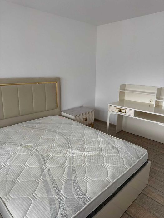 Apartament 3 camere de închiriat – Calea Romanului, Piatra Neamț | 96 mp | Prima închiriere