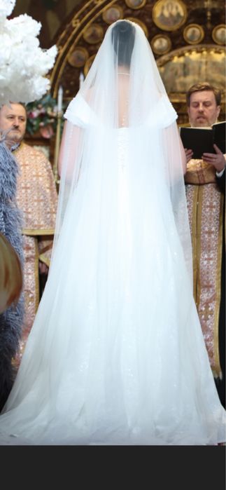 Rochie de mireasa cu corstet reglabil
