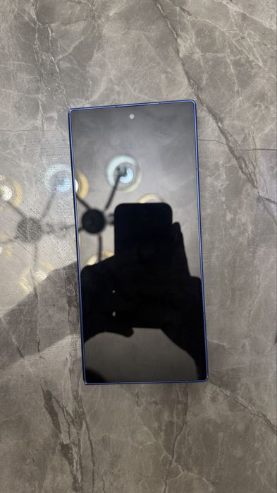Galaxy Z Fold7 в идеальном состояние с коробкой
