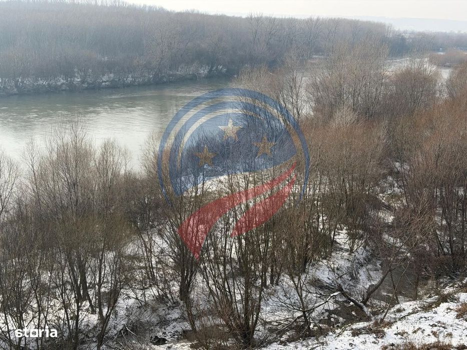 Teren deosebit în Malu Mare – Super View către Jiu | 2.500 mp | Deschi