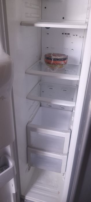 Frigider samsung parțial defect, dezmembrez