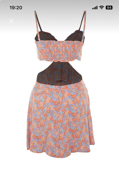 Rochita de plaja roz cu motive florale Marime S/36