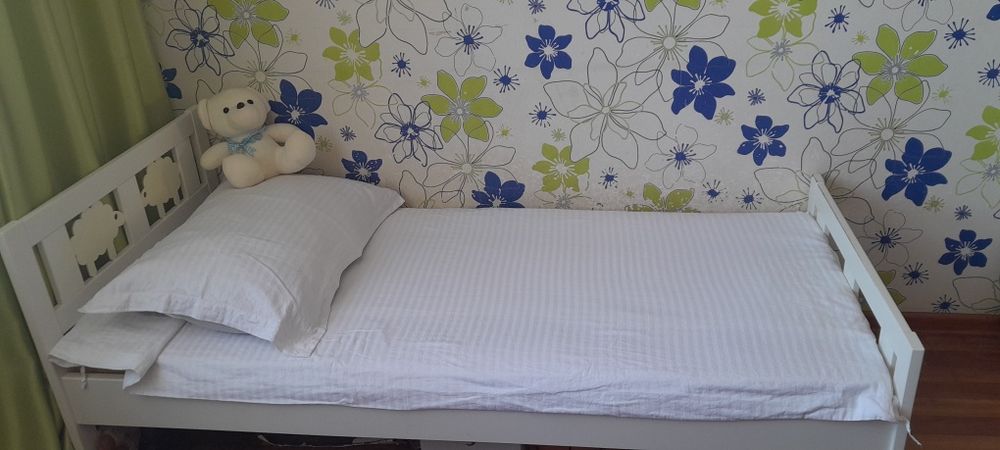 Кровать односпальняя