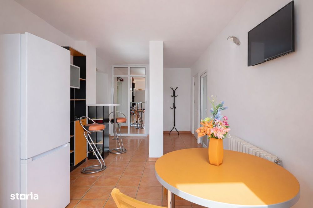 Mergi pe jos la plajă – 2 camere Mangalia, Rozelor