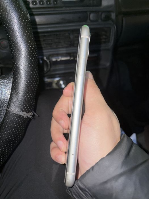 Iphone 11 в хорошем состоянии