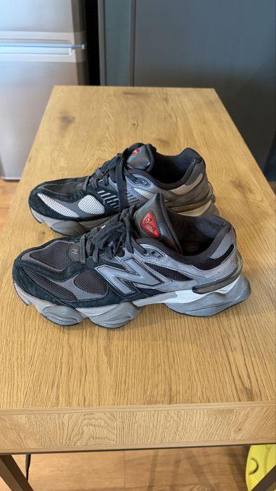 New Balance 9060