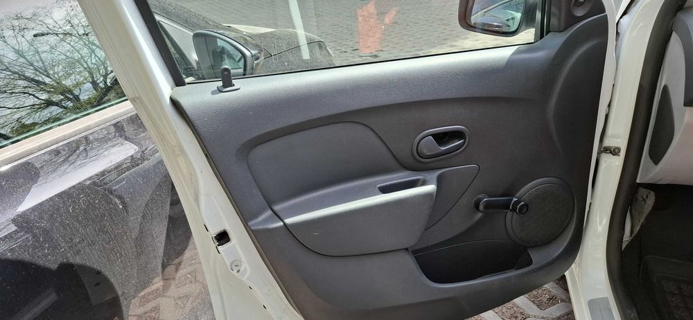 Vanzare auto Logan