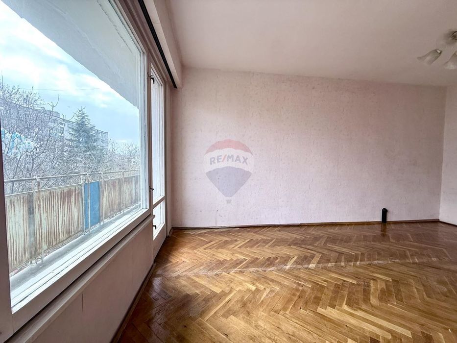 Продава се Тристаен апартамент в Варна, Левски - 80 кв.м за 1039 €/кв.м - Снимка #3
