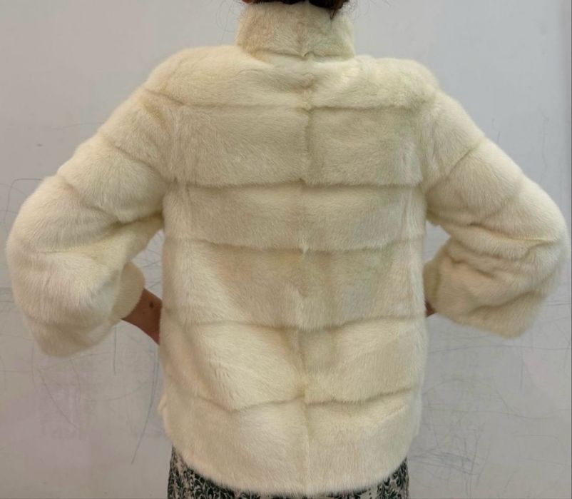 Продам шубу авто леди