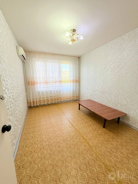 3 xonalik kvartira sotiladi