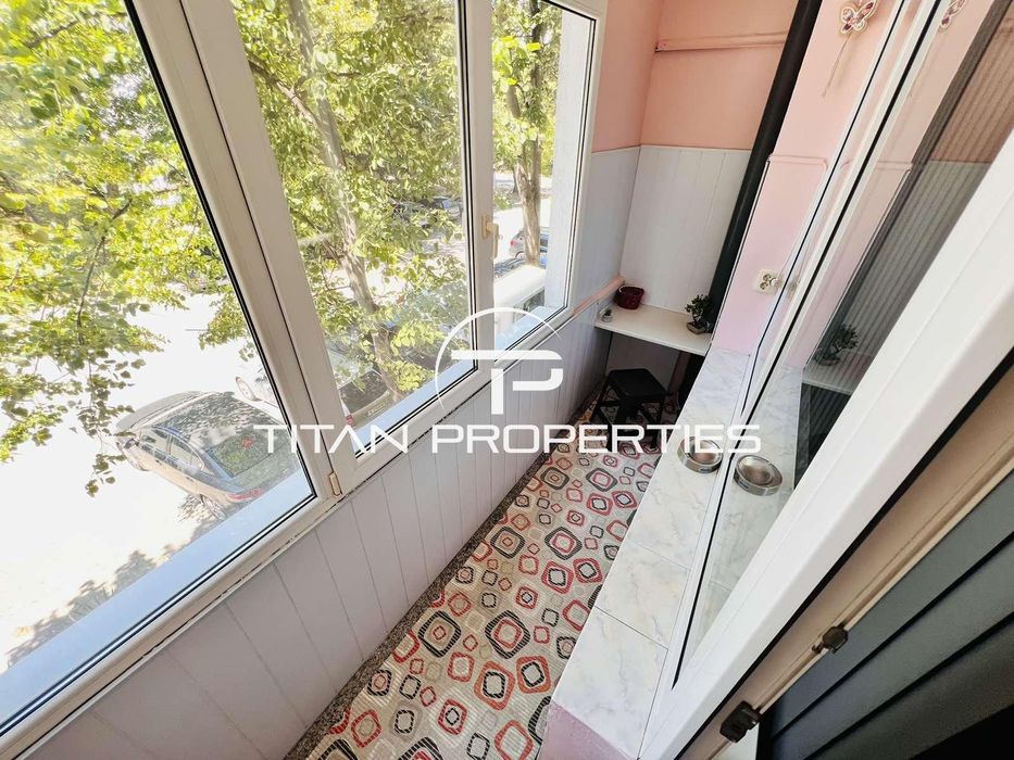 Дава се под наем Двустаен апартамент в Бургас, Лазур - 68 кв.м за 408 € - Снимка #6