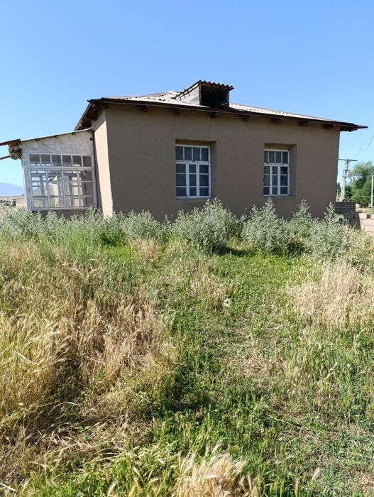 Ховли сотаман 14сотих ,сув яхши