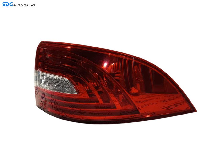 Stop Lampa Tripla Dreapta de pe Aripa Caroserie Skoda Superb 2 Hatchback Facelift 2013 - 2015 [C5357]