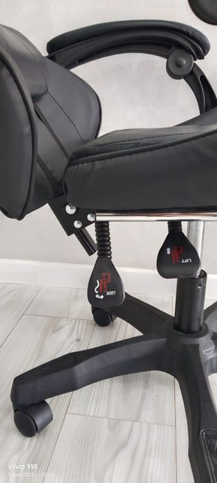 Кресло для работы на компьютере