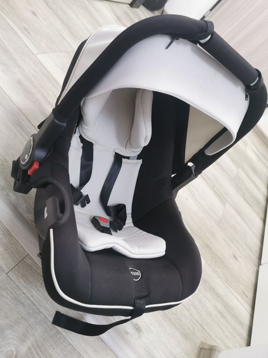 Scoica auto bebeluși