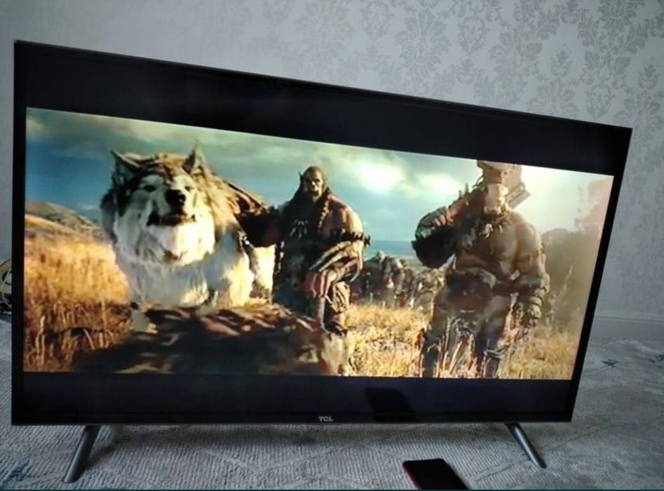 Смарт телевизор TCL 106 см WiFi YouTube