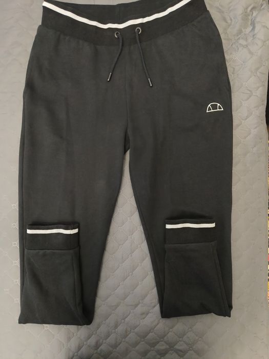 Черно Долнище ELLESSE