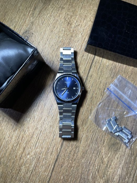 Продам часы tissot prx