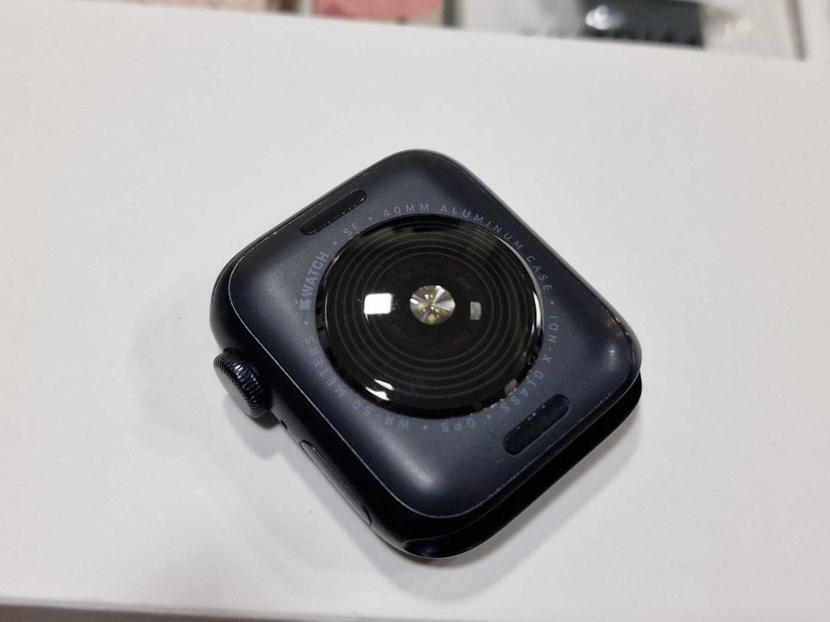 Apple Watch SE (2-ро поколение) GPS