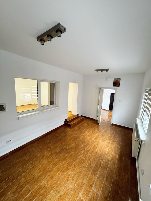 Spațiu comercial/Birou de inchiriat