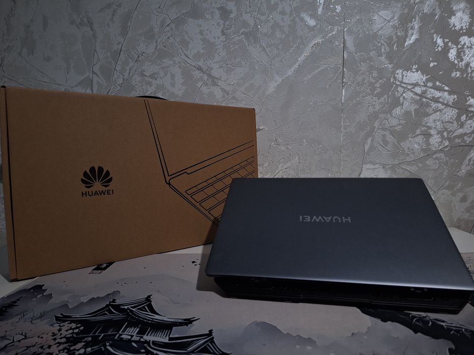 Huawei matebook d16