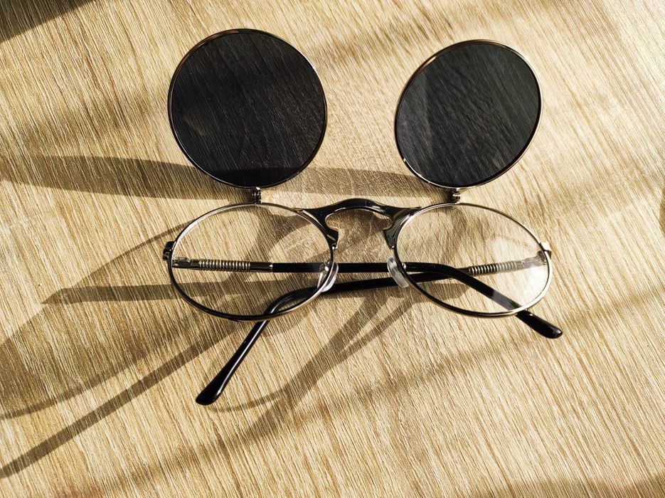 Ochelari de soare tea shades - 2 seturi lentile