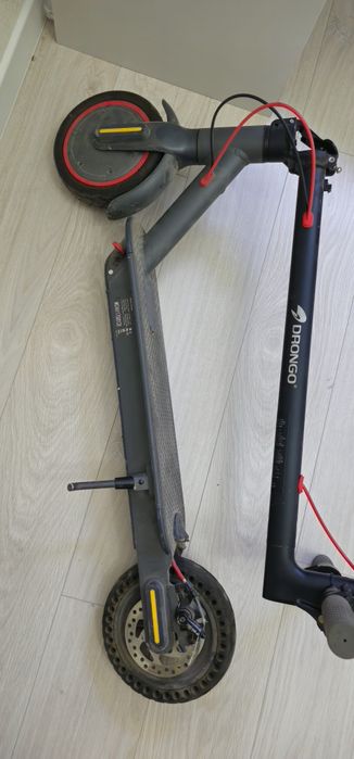 Elektro samakat Drongo