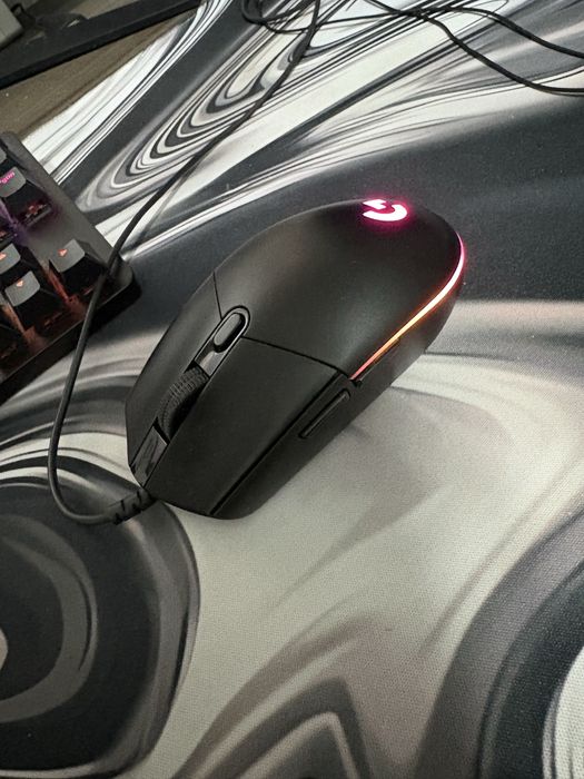 Мышь Logitech G102