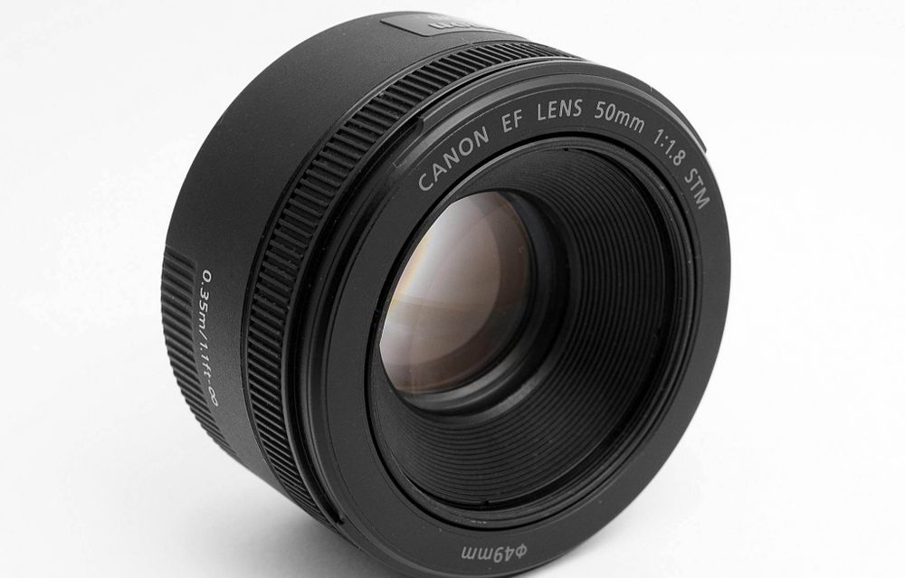 Объектив Canon EF 50mm F/1.8 STM
