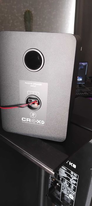 Monitoare audio Mackie CR4-XBT