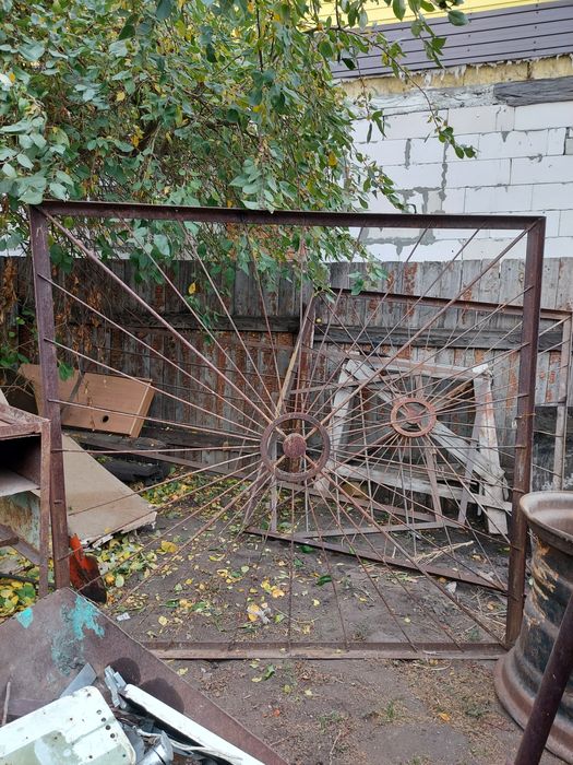 Продам ворота металлические