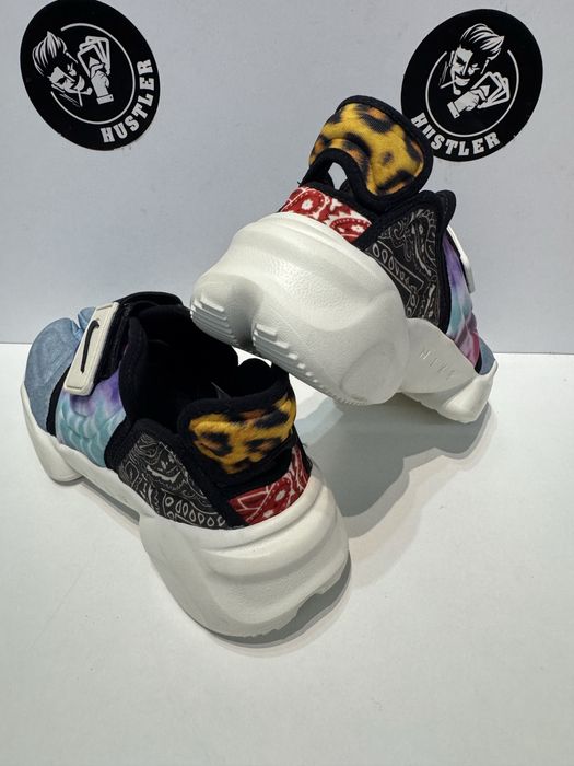 Маратонки NIKE AQUA RIFT Multi Print .Номер 36