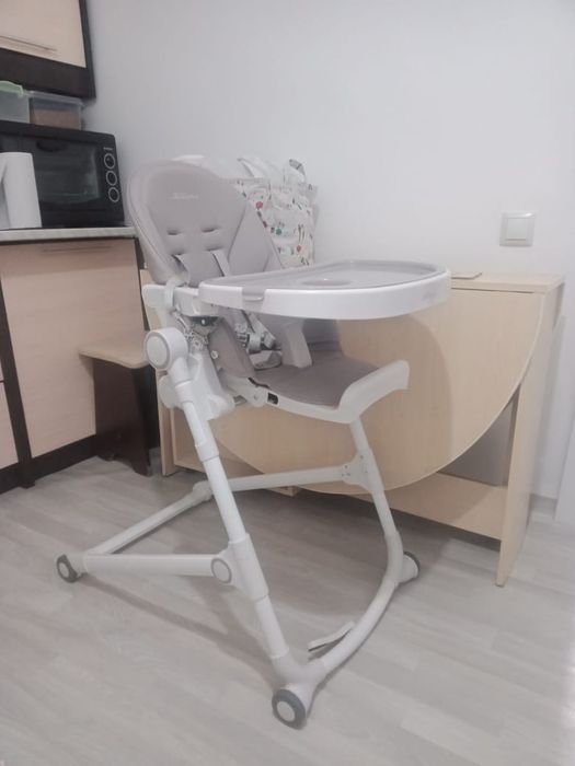 Продам стульчик для кормления