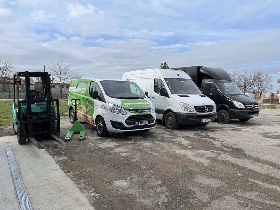 Транспортни и хамалски услуги,пътна помощ и пренасяне на багаж.