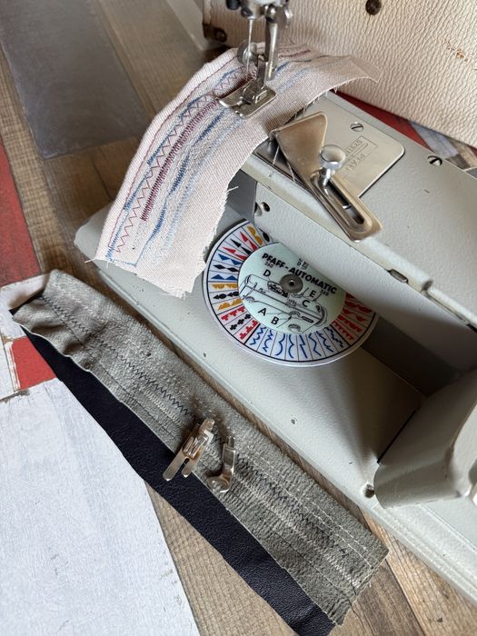 Masina cusut Pfaff 360 automatic