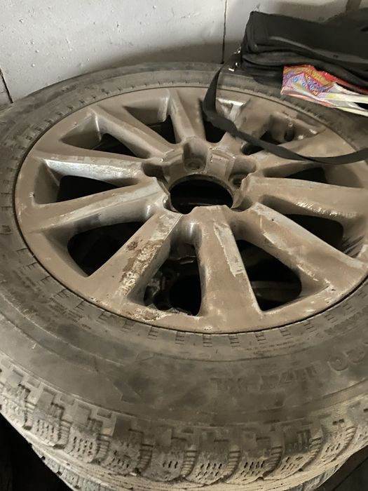 Продам шины с дисками бу